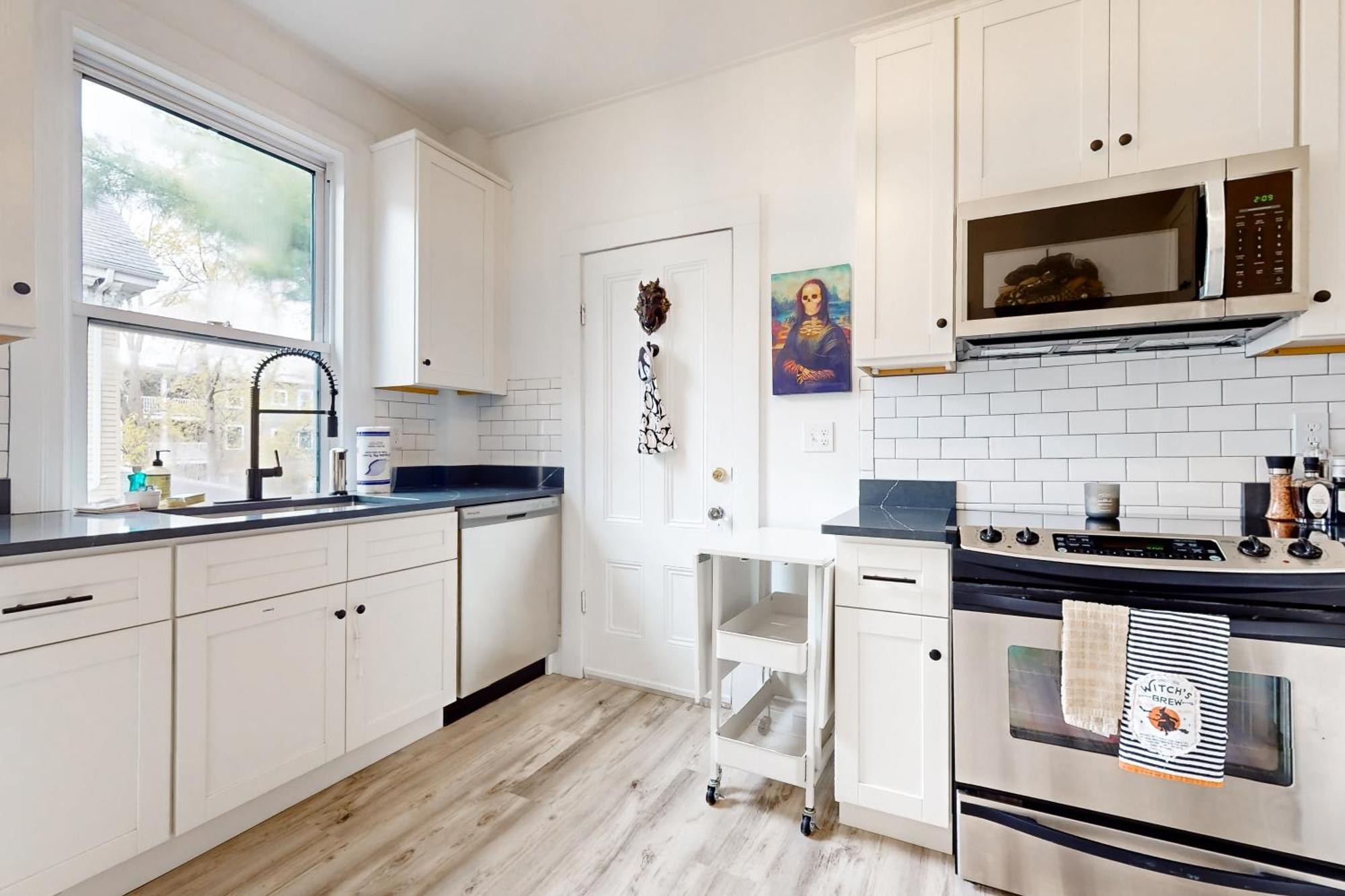 Apartamento Witchy Modern Salem Exterior foto